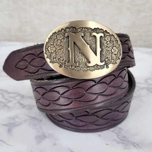 Award Design Medals N Brass Toned Buckle and Tooled Leather Belt - Picture 1 of 10